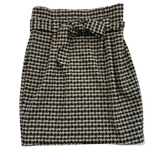 New! Express Black and White Houndstooth Mini-Skirt Sz 10